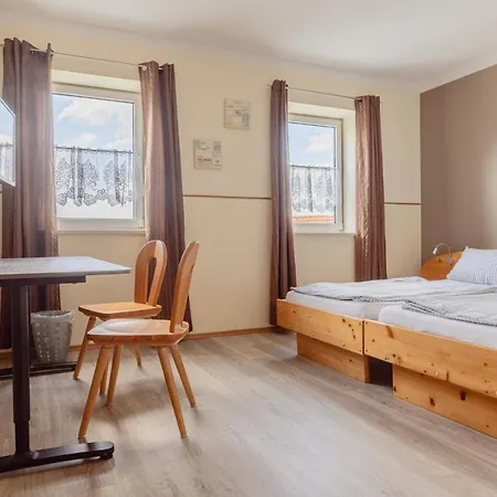 Zum Spitzbuam 3* Attenkirchen