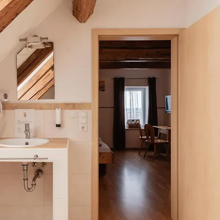 Casa de hóspedes Zum Spitzbuam Attenkirchen
