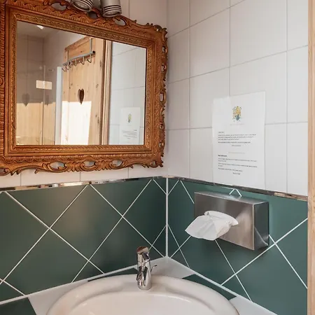 Zum Spitzbuam Casa de hóspedes Attenkirchen