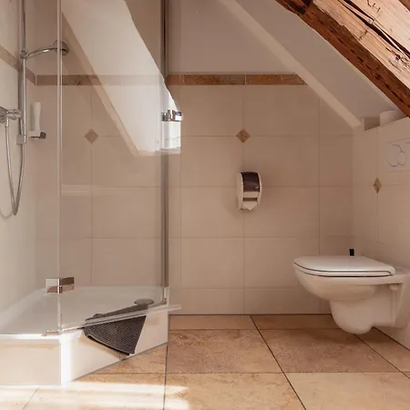 Zum Spitzbuam Casa de hóspedes 3*
